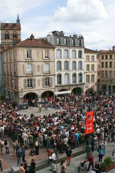 FESTIVAL ARTS DE RUE