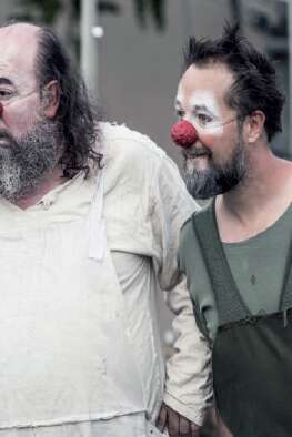 WOUUU HOUUU !!! Compagnie «Le Crieur»