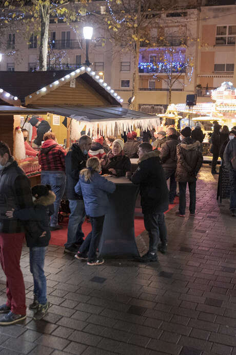 MARCHÉ DE SAINT-NICOLAS
