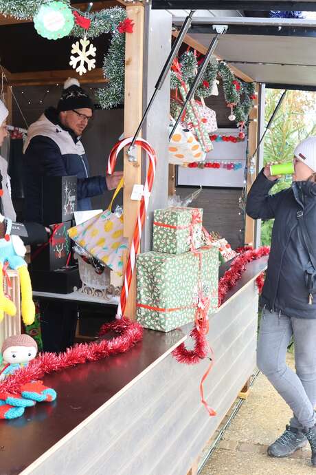 MARCHÉ DE NOËL