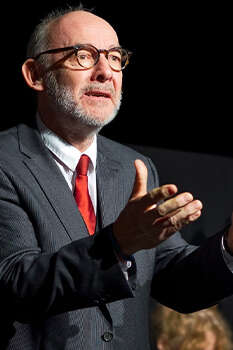 Pasteur par la compagnie la chimère