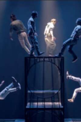 Spectacle Face aux murs