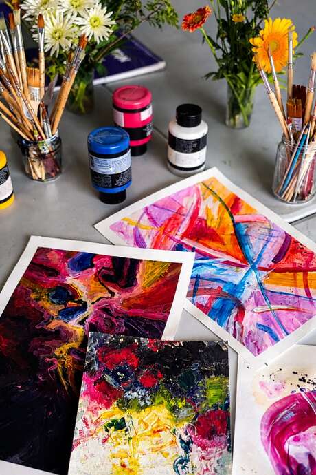 Atelier de peinture abstraite