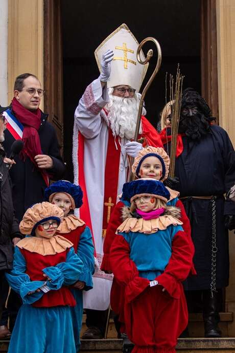 SAINT NICOLAS