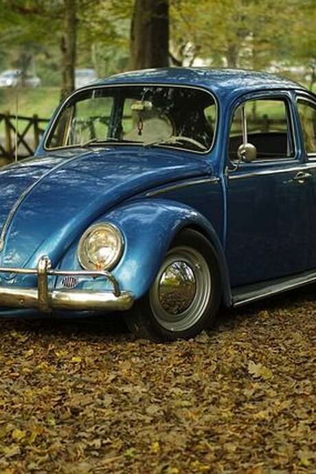 Village 1900 - Voitures Anciennes