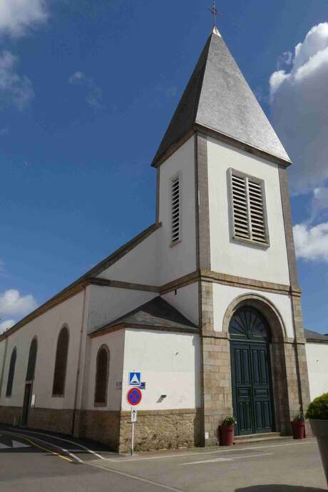Les Incontournables : une peinture murale pour les marins, Église Notre-Dame-des-Flots