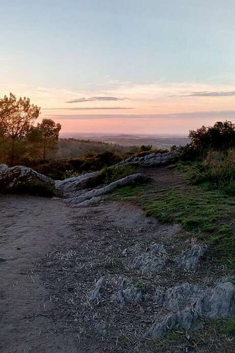 Balade contée au crépuscule : contes, chants et musique
