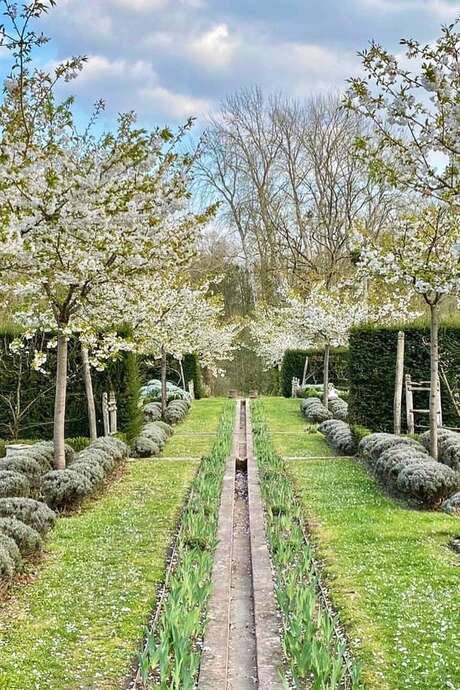 Opération Neurodon aux jardins de Poulaines