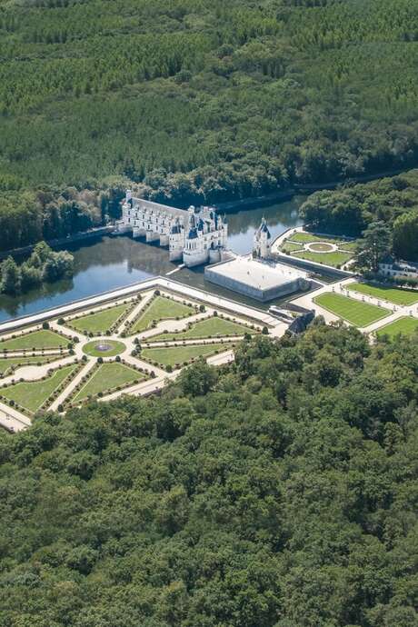 Visite inédite "Femmes de la Renaissance au Château des Dames"