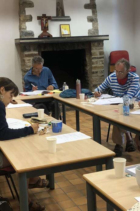 ATELIER D’ÉCRITURE « RACONTER SON HISTOIRE » AU BORD DE LA MAYENNE (53)