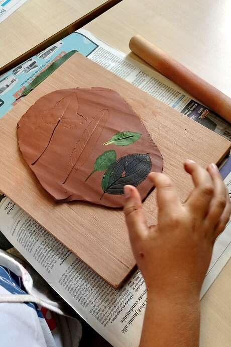 Atelier "de plumes et d'argile "