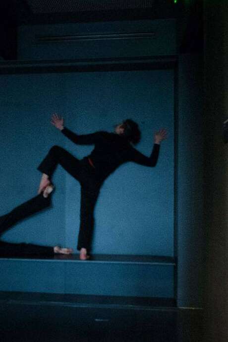 Visite Chorégraphique : Un point jaune en soleil