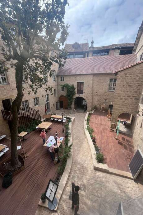 Découverte d’un hôtel particulier rénové à Figeac