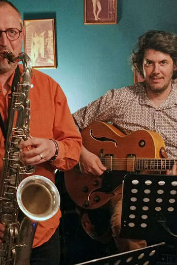 Nicolas Grandjean et Joachim Larroque en concert à Livres Books & Co