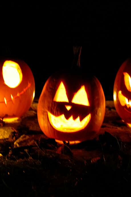 Les grottes de Presque fêtent Halloween