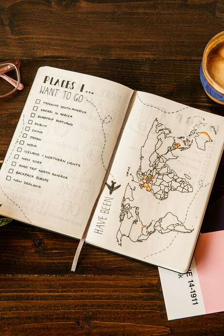 Atelier Arts Plastiques : "Carnet de voyage"