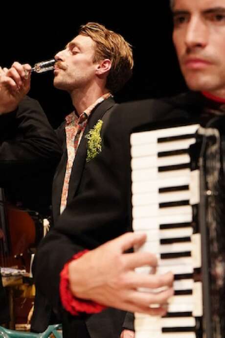 Festival de Théâtre de Figeac, "une Cérémonie", "Cazelle Café"