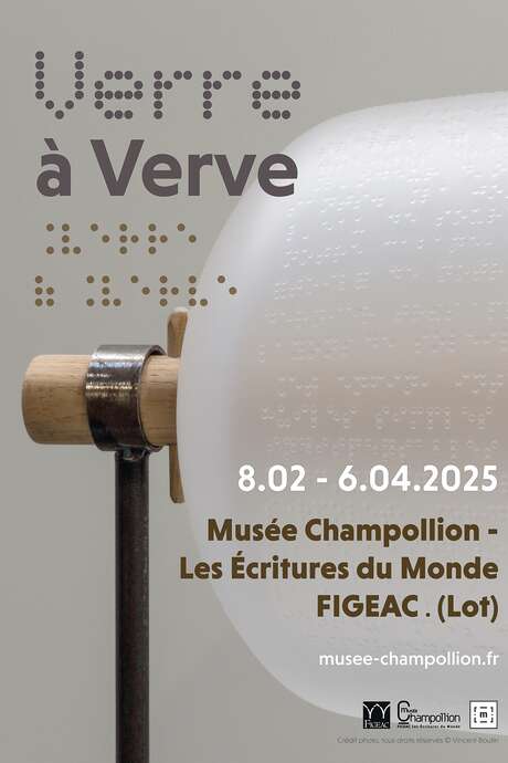 Exposition au musée Champollion – Les Écritures du Monde : "verre à verve"