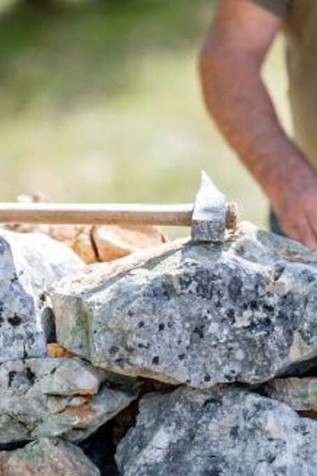 Stage découverte : construction pierre sèches à l'écomusée de Cuzals