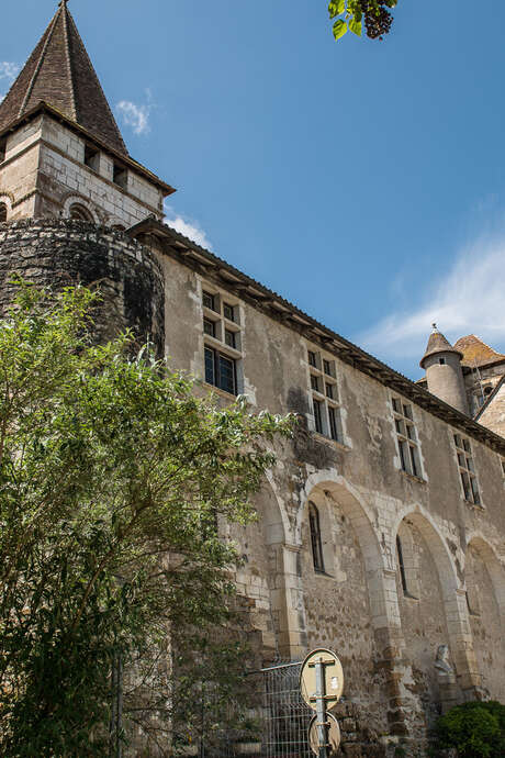Journées Européennes du Patrimoine - Pays d'Art et d'Histoire : Visite découverte - L'église Saint-Pierre et le château des Doyens : un patrimoine en danger