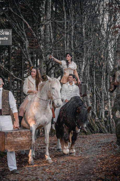 Théâtre équestre Hors(e) série - notes en cavale