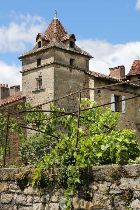 Journées du patrimoine, visite guidée  à Lunan du hameau de la Contie