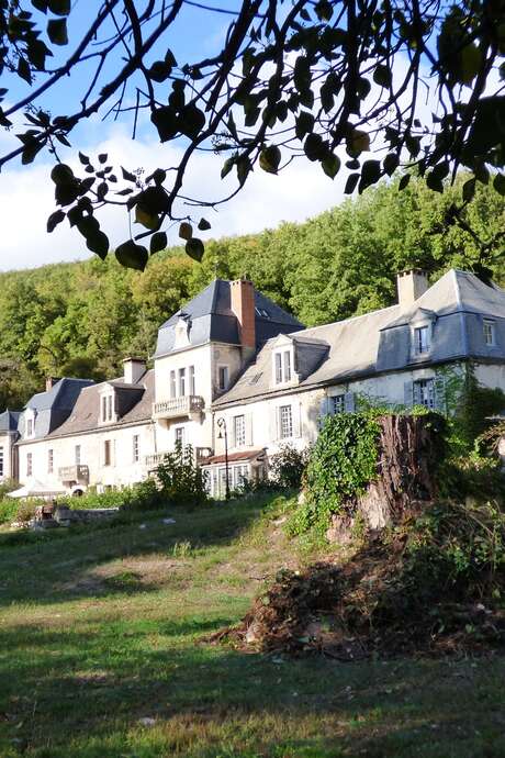 Les Thés au jardin d’hiver à La forge de Souillac