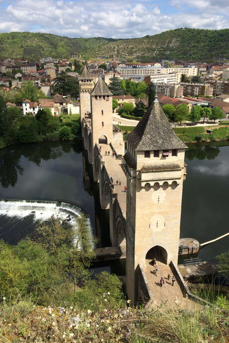 Pont Valentré, le village éphémère