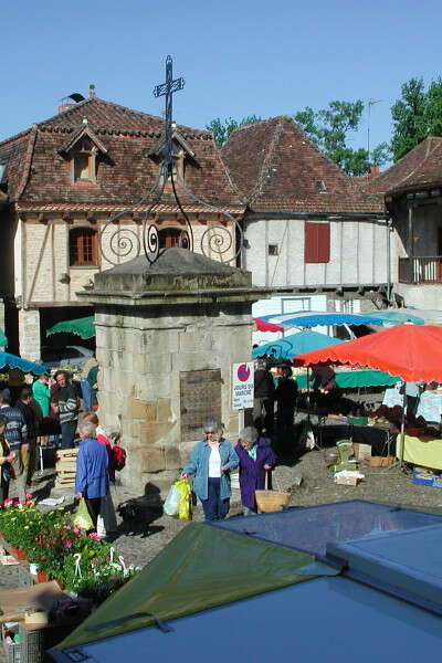 Marché à Bretenoux