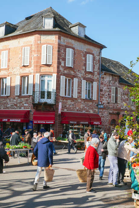 Marché à Meyssac