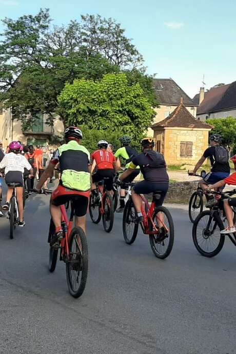 Trail, VTT, marche à pied en semi-nocturne