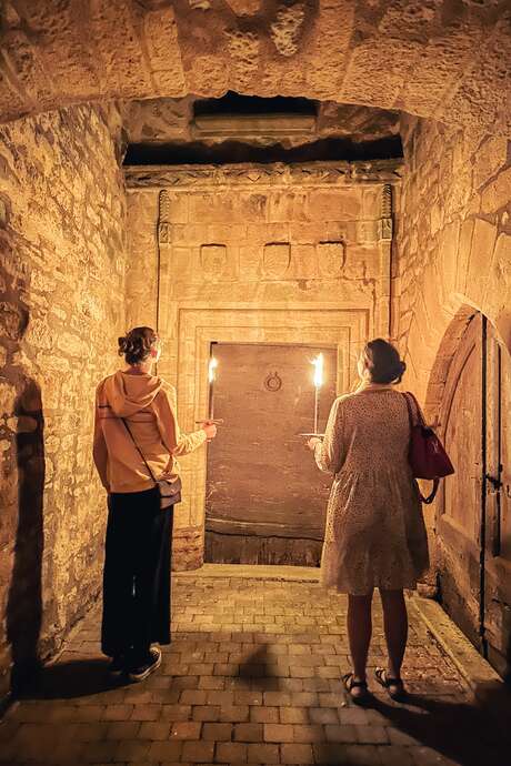 Visite aux Flambeaux de la Cité Médiévale de Gourdon