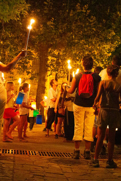 Visite guidée Nocturne de Collonges-la-Rouge
