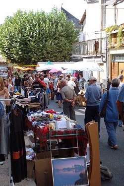 Brocante et vide-greniers à Gramat