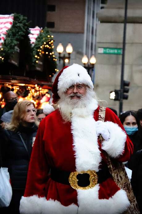 Venue du Père Noël, de la Mère Noël et des personnages Disney