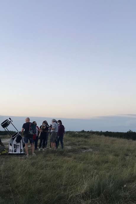 Admirez les étoiles