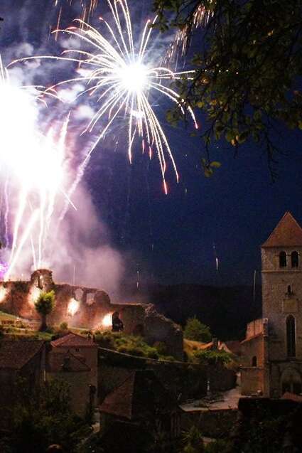 Feu d'Artifice à Saint-Cirq Lapopie