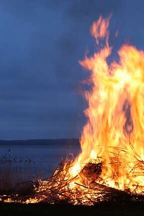Feu de la Saint-Jean à Lagleygeolle