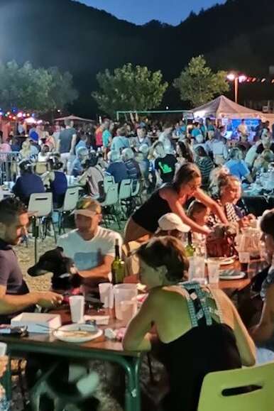 Marché gourmand à Cuzac
