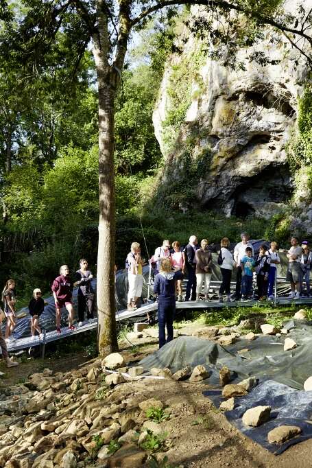 Balade Guidée "A la découverte des grottes de Piage"