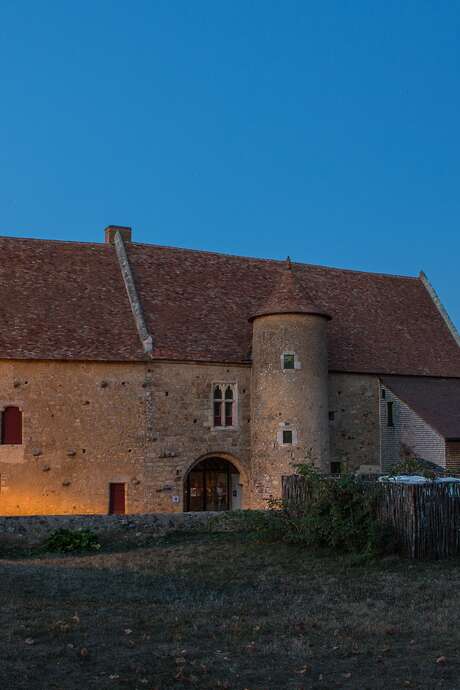 NUIT DES MUSEES  « S’éclairer dans un manoir médiéval »
