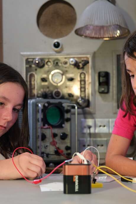 Atelier électrique pour les enfants
