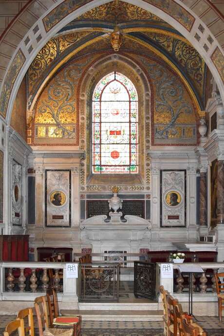 Lumière sur la chapelle Boucicaut dans l’église Saint-Sauveur