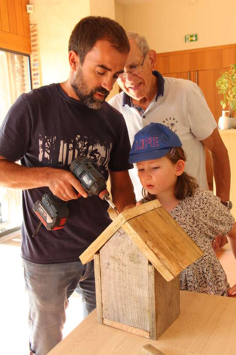 Atelier famille : Fabrication d'un refuge à insectes
