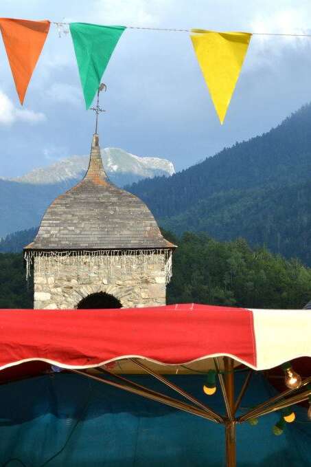 Fête d'Eget village