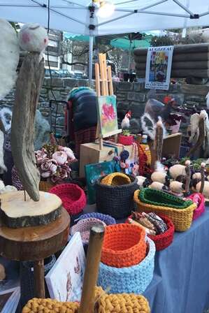 Marché de producteurs et artisans locaux