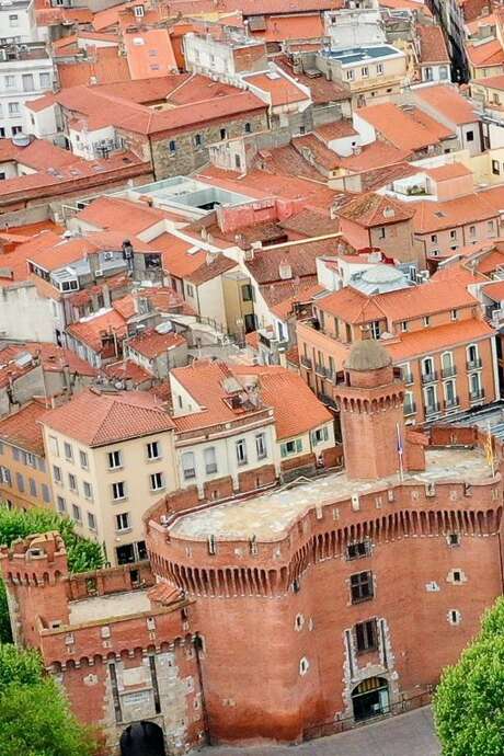 FAÇONS ET FORMES D’HABITER