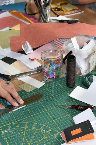 QUAND LE HASARD DESSINE - ATELIER FAMILLE