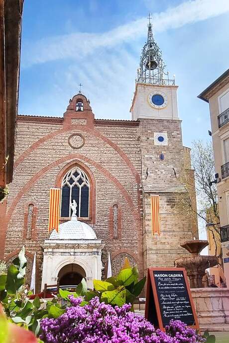 SPECTACLE DE DANSES CATALANES