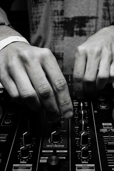 NOËL MAGIQUE AVEC DJ FRANCK KF